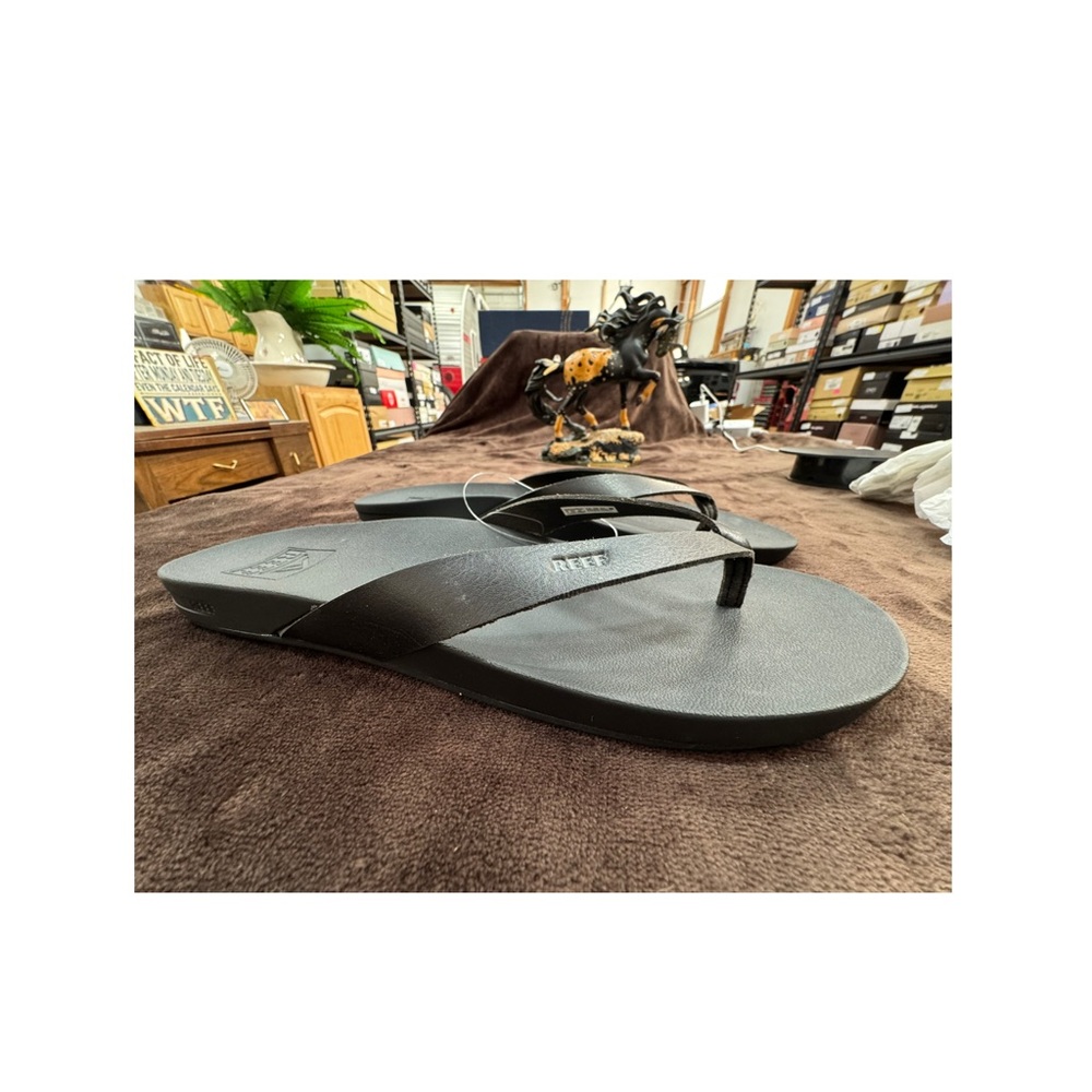 Reef Black Flip Flops size 5 & 11
